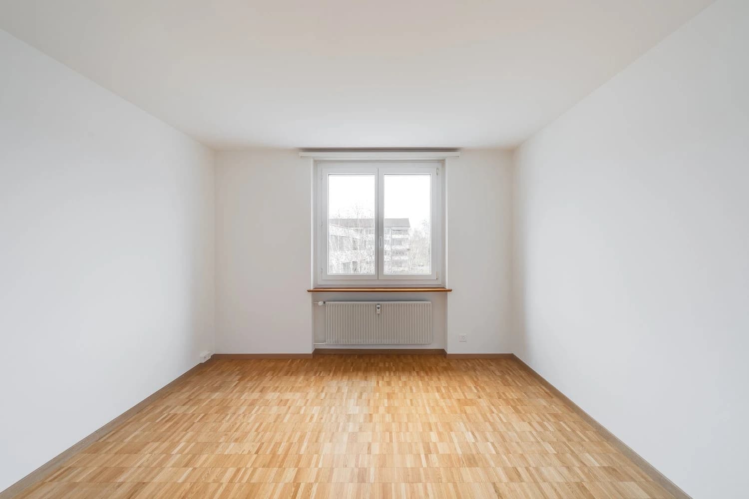 mit Blick auf die Schüss / avec vue sur la Suze