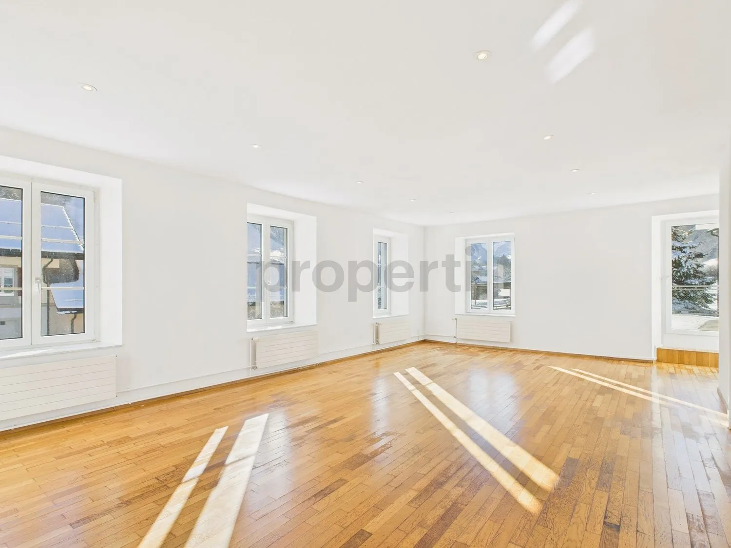 Sonnige 4.5-Zimmer-Terrassenwohnung in Luchsingen