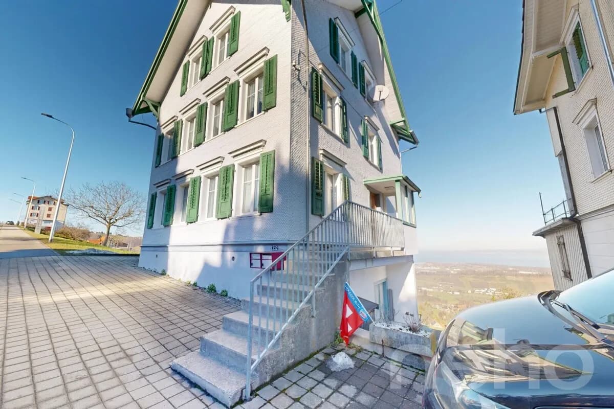 Wohnen mit Seesicht vielseitige Liegenschaft in Wolfhalden