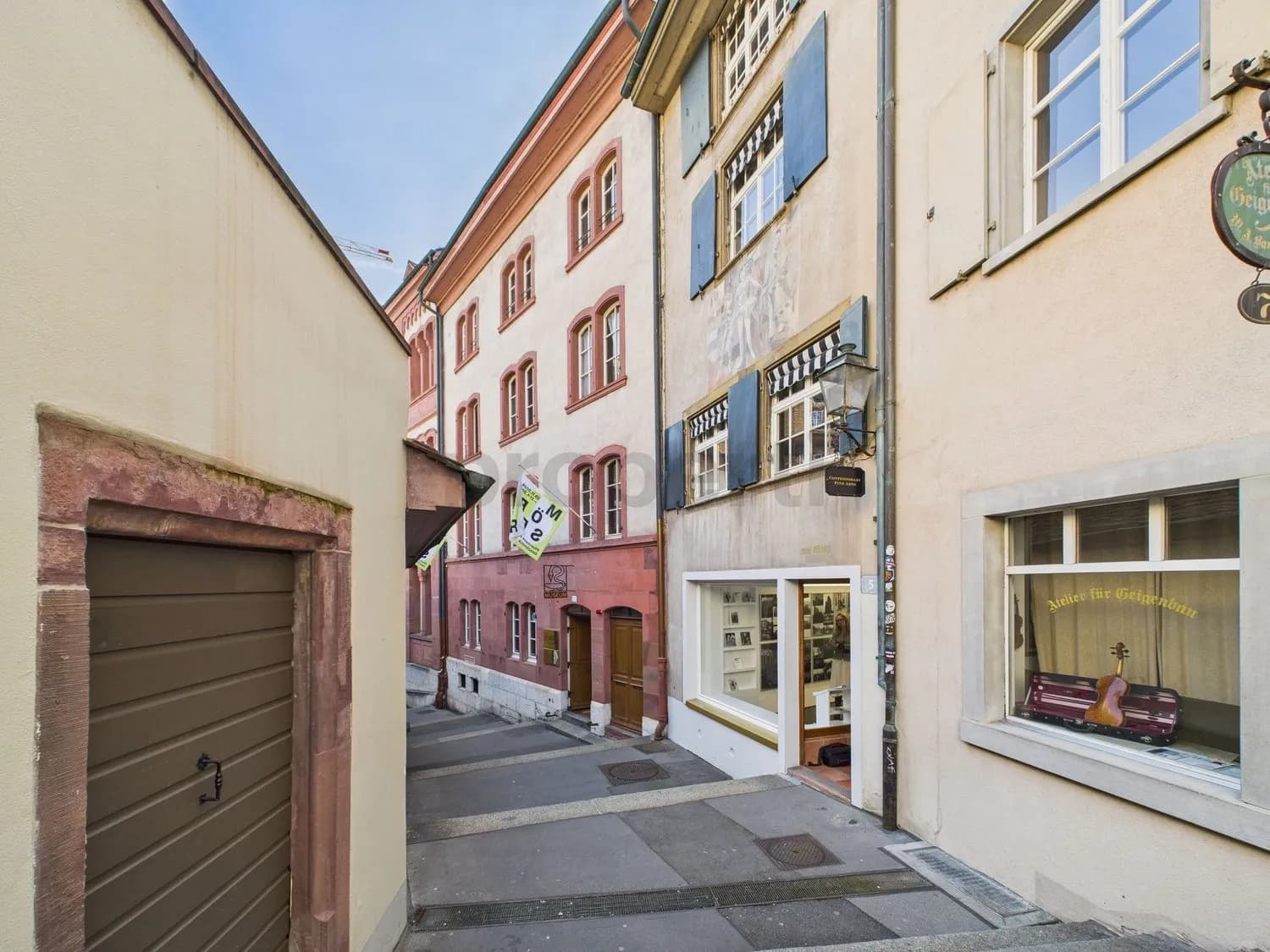 4-Zimmer-Wohnung im historischen Totengässlein  mitten in der Basler Altstadt