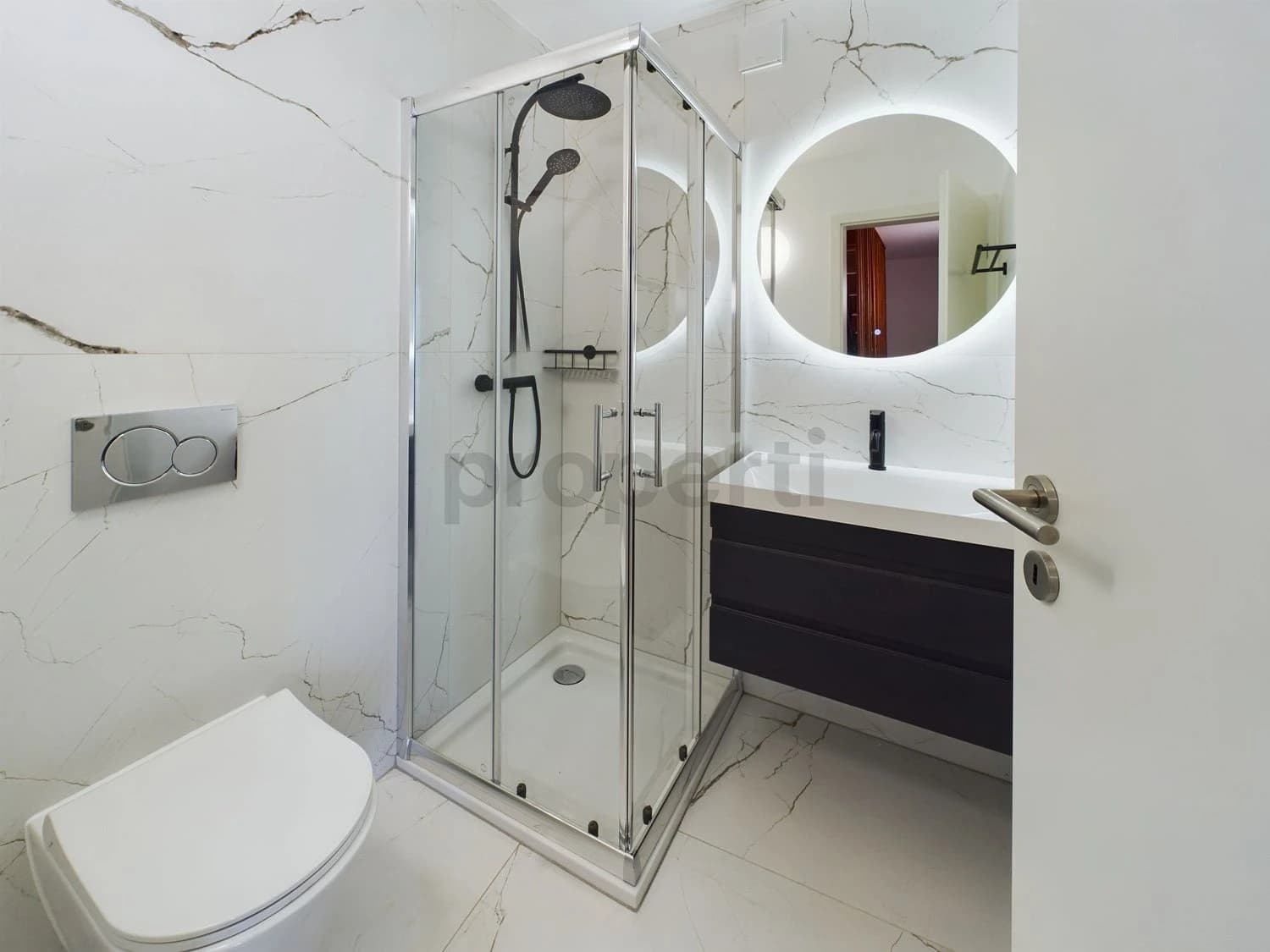 Idyllisches Einfamilienhaus mit 4.5 Zimmern in RivieraIdilliaca casa indipendente con 4,5 locali in Riviera