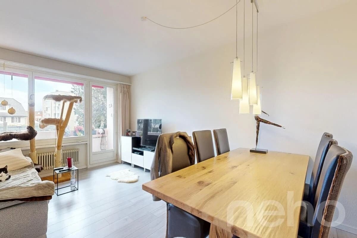 2.5-Zimmer-Wohnung mit Balkon an beliebter Lage in Wetzikon