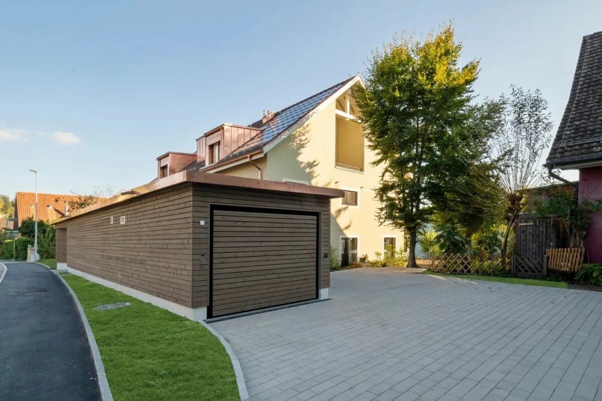 Maisonette-Dachwohnung mit Seesicht - Wohnen über den Dächern von Männedorf