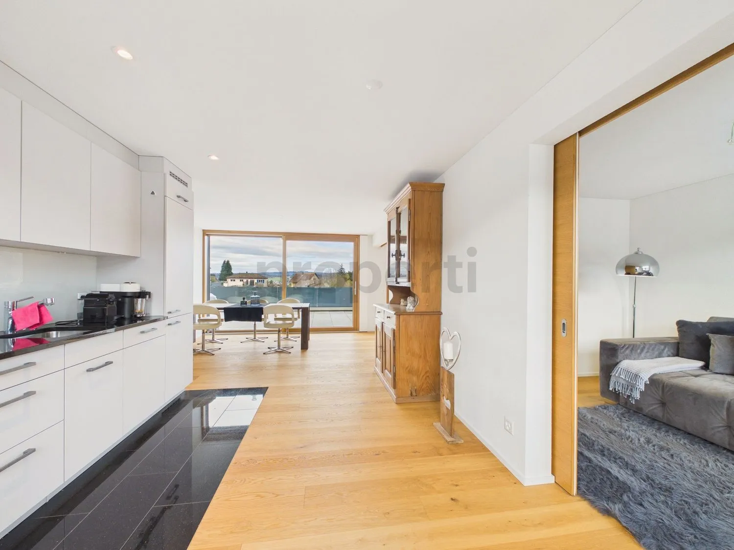 Exklusive 5.5-Zimmer-Attikawohnung mit grosszügiger Terrasse in Künten