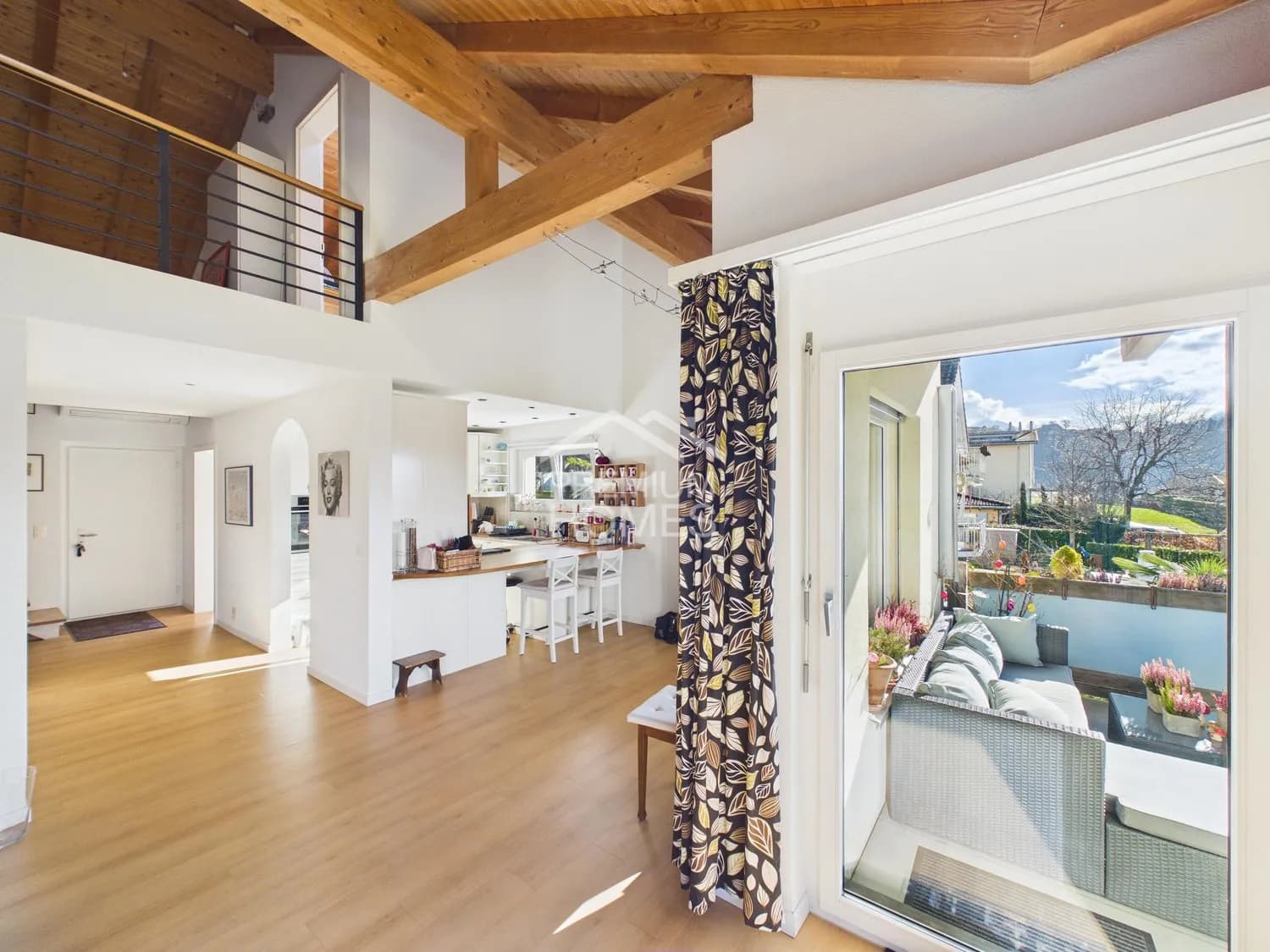 Raum und Aussicht auf zwei Etagen!