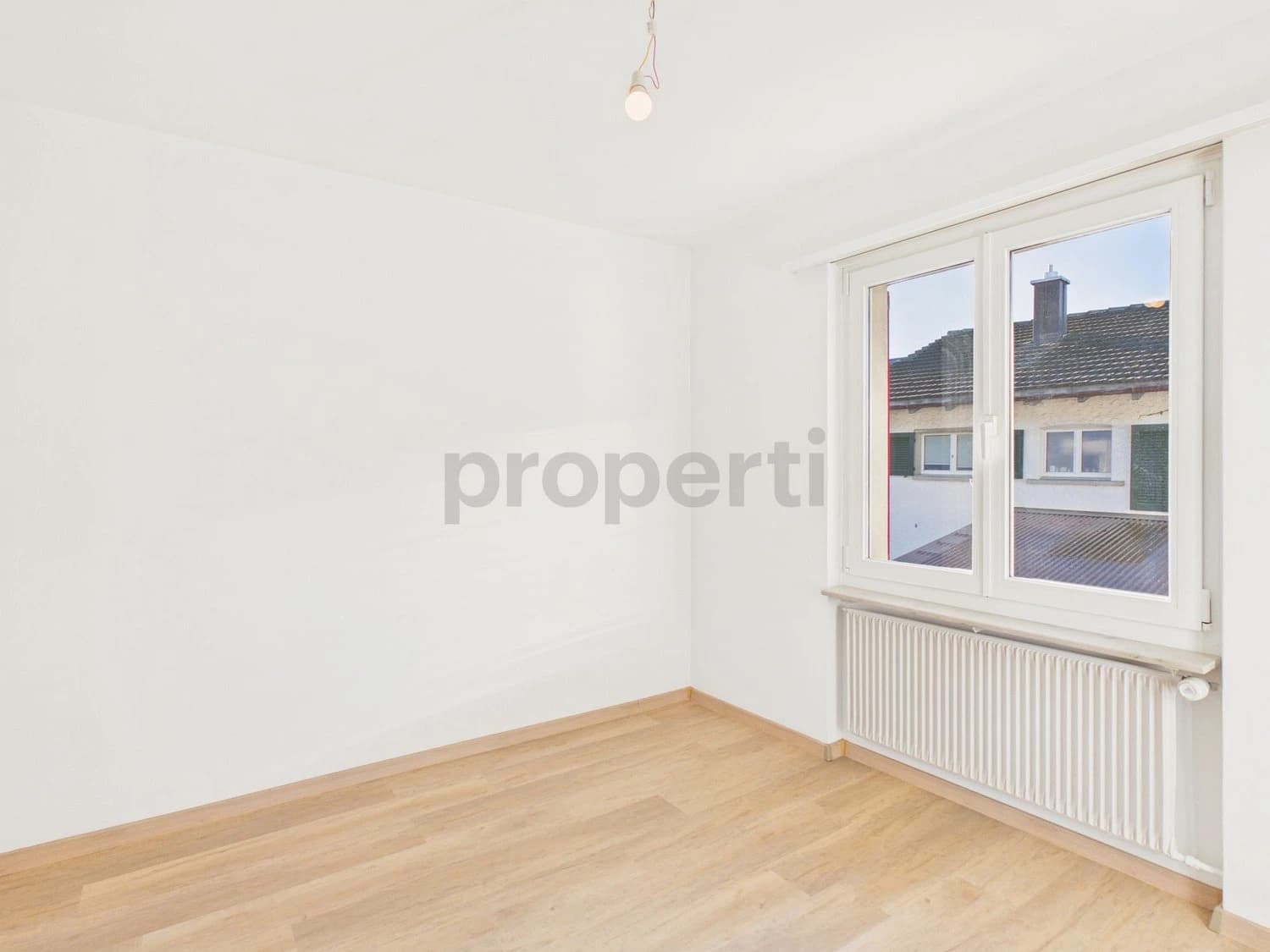 Modernes 5.5-Zimmer-Einfamilienhaus mit Balkon, Freienbach