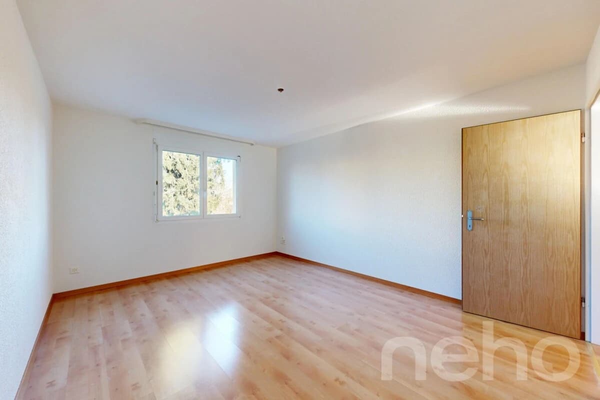 Lichtdurchflutete 3.5-Zimmer-Wohnung in Samstagern