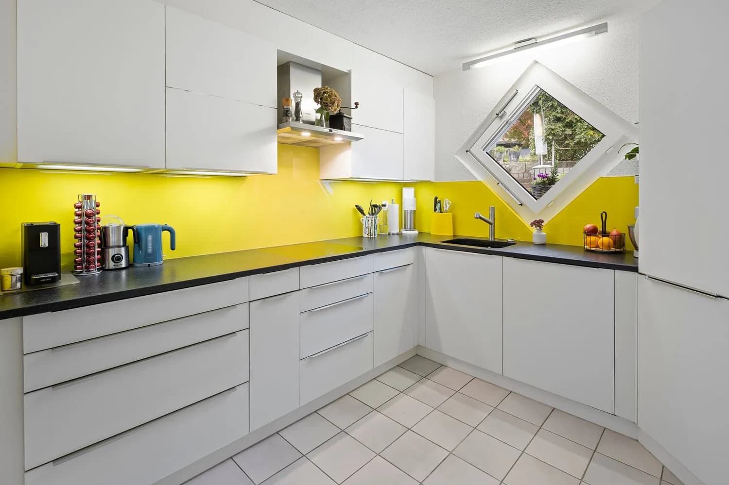 Gepflegte Wohnoase mit schönem Garten & vielen Extras