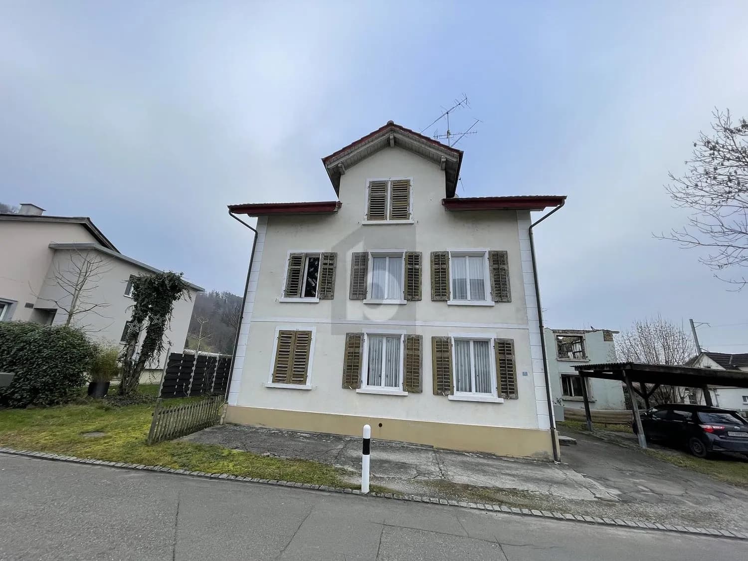 ZENTRALE LAGE MIT INTERESSANTEM RENDITEPOTENZIAL