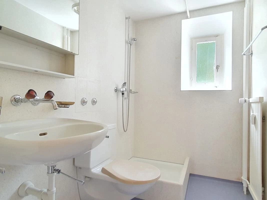 preisgünstige und gut erhaltene 3.0-Zimmerwohnung mit traumhafter Aussicht