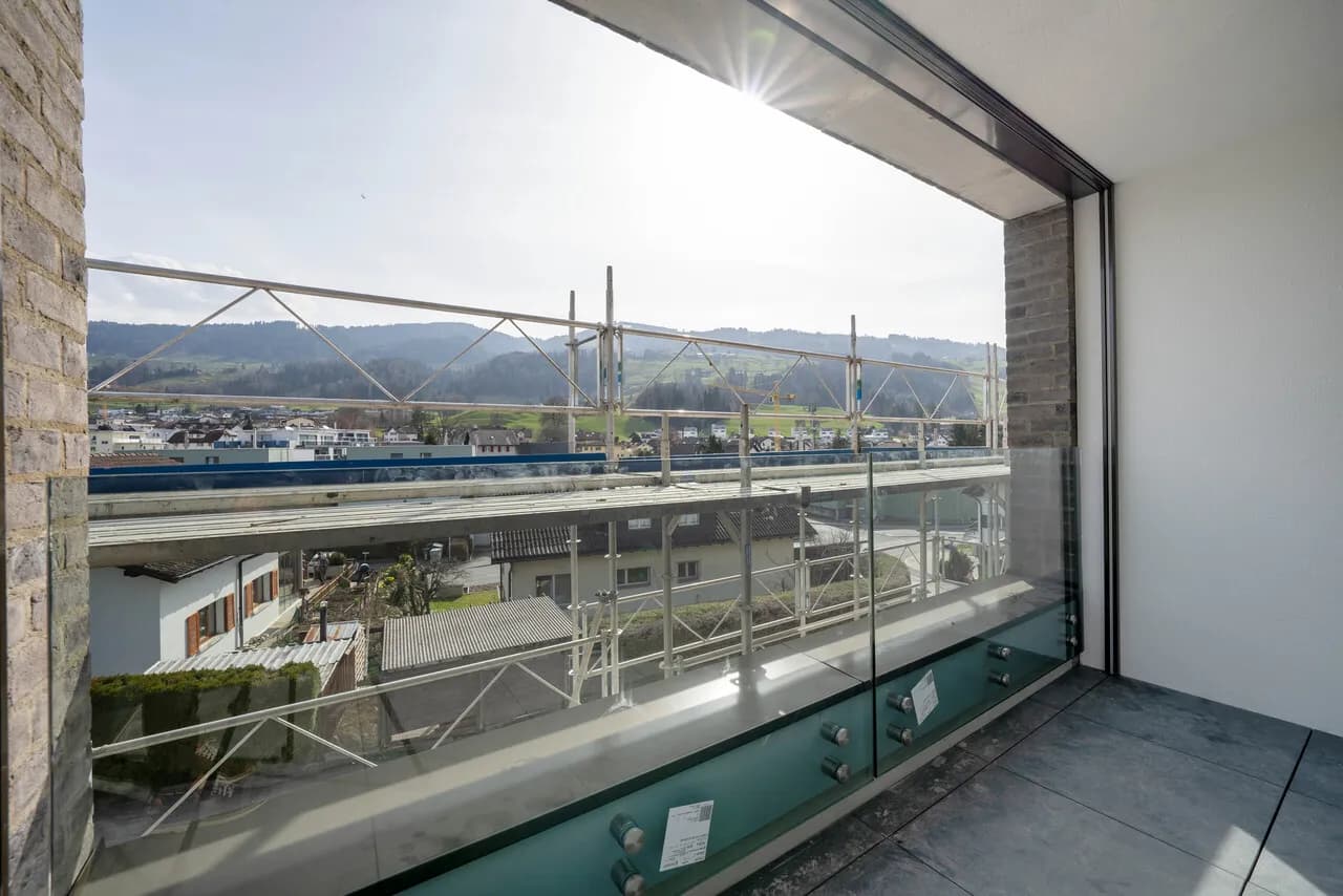 Exklusives Wohnen mit grosser Loggia