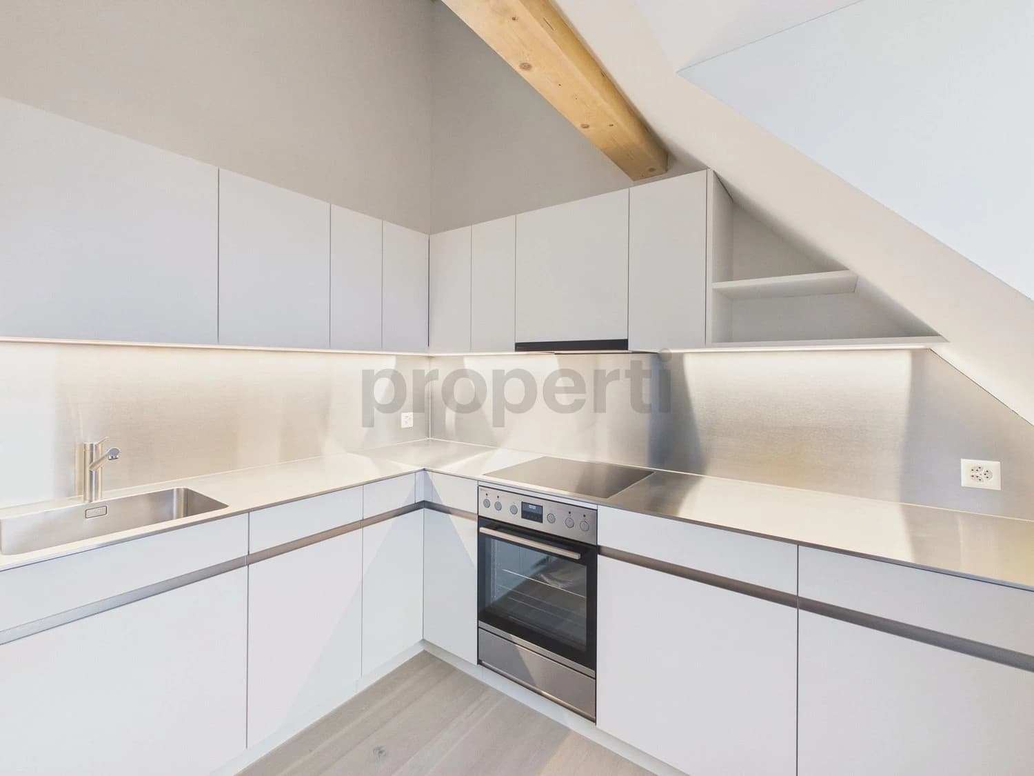 Charmante historische 4.5 -Zimmer Wohnung in Stäfa