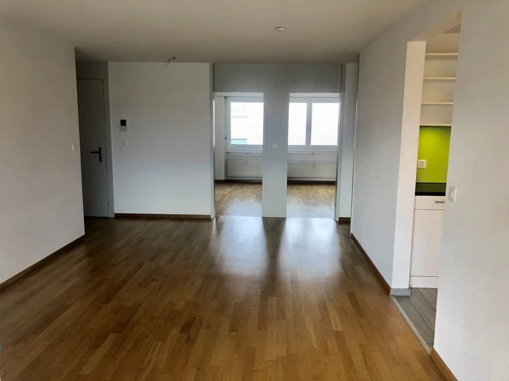 Moderne 3.5-Zimmerwohnung mit Balkon