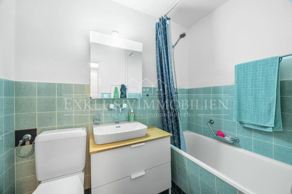 Helle Wohnung mit intelligentem Grundriss und naturnaher Lage