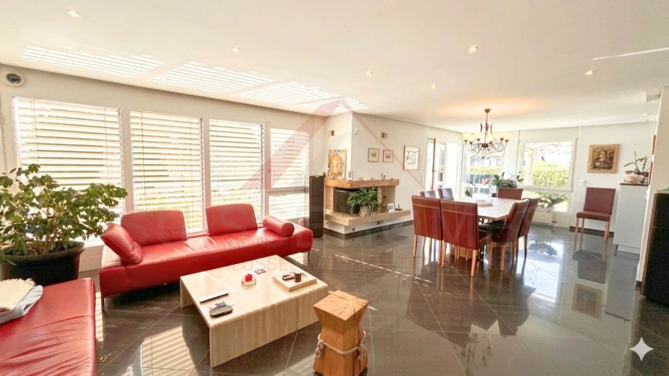 Gepflegtes Einfamilienhaus mit idyllischem Garten im Seeland