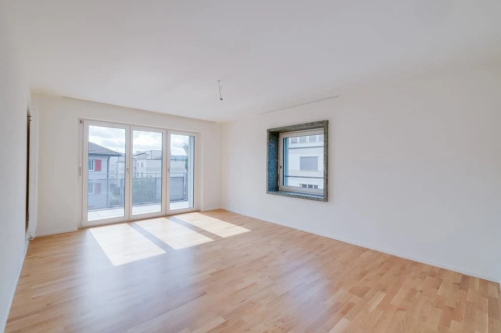 Zentrale und lichtdurchflutete Wohnung