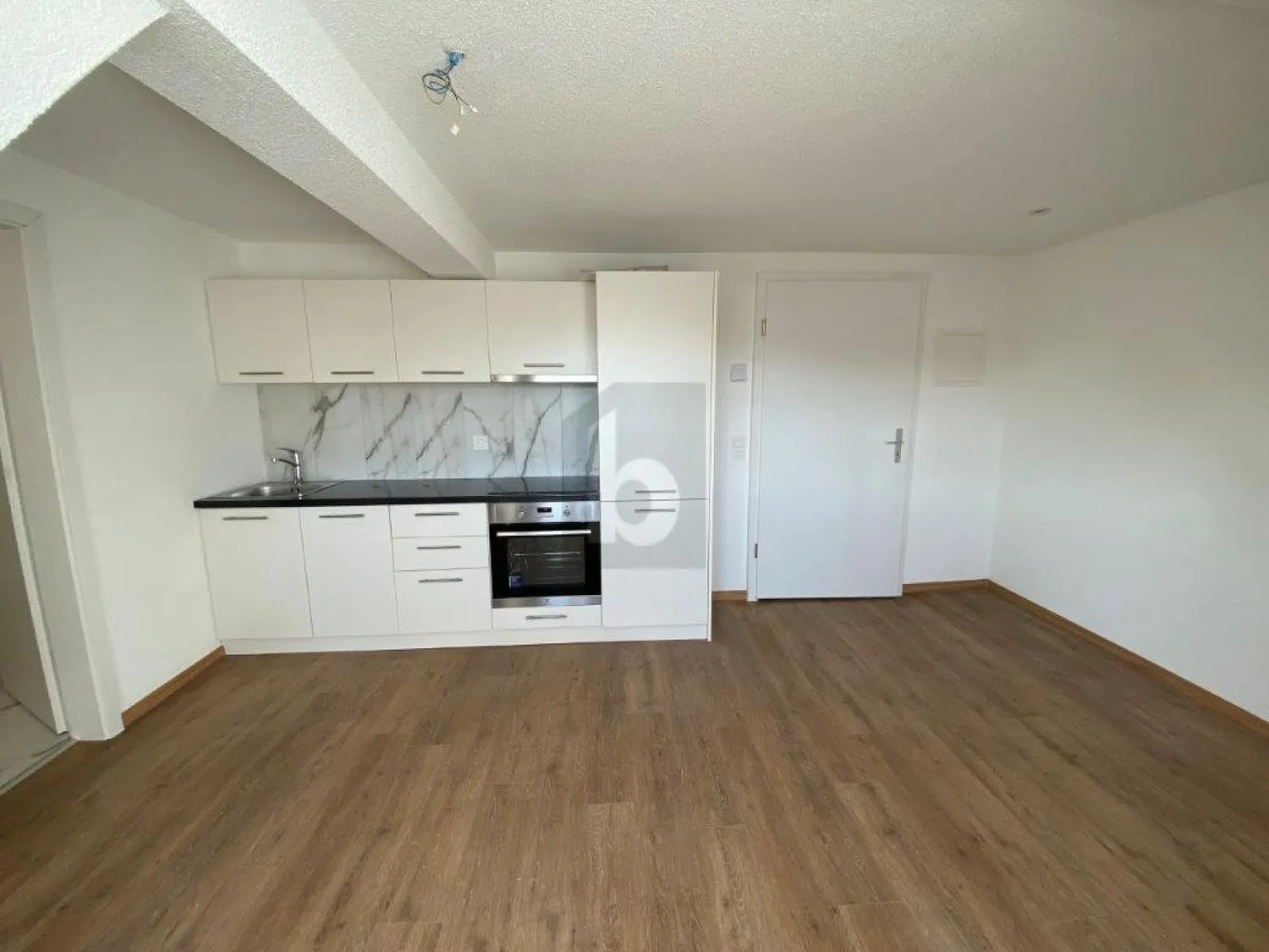 RENDITESTARKES MEHRFAMILIENHAUS AN TOP LAGE