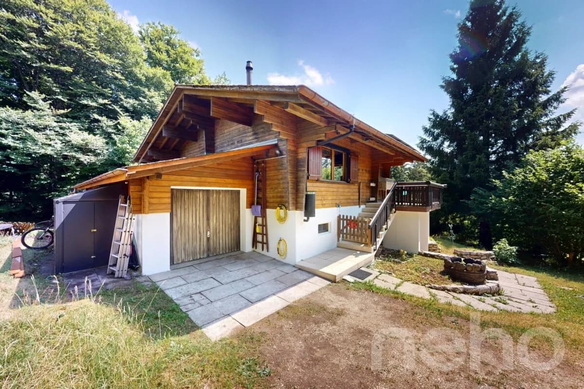 Chalet d?exception avec vue panoramique et exposition plein sud