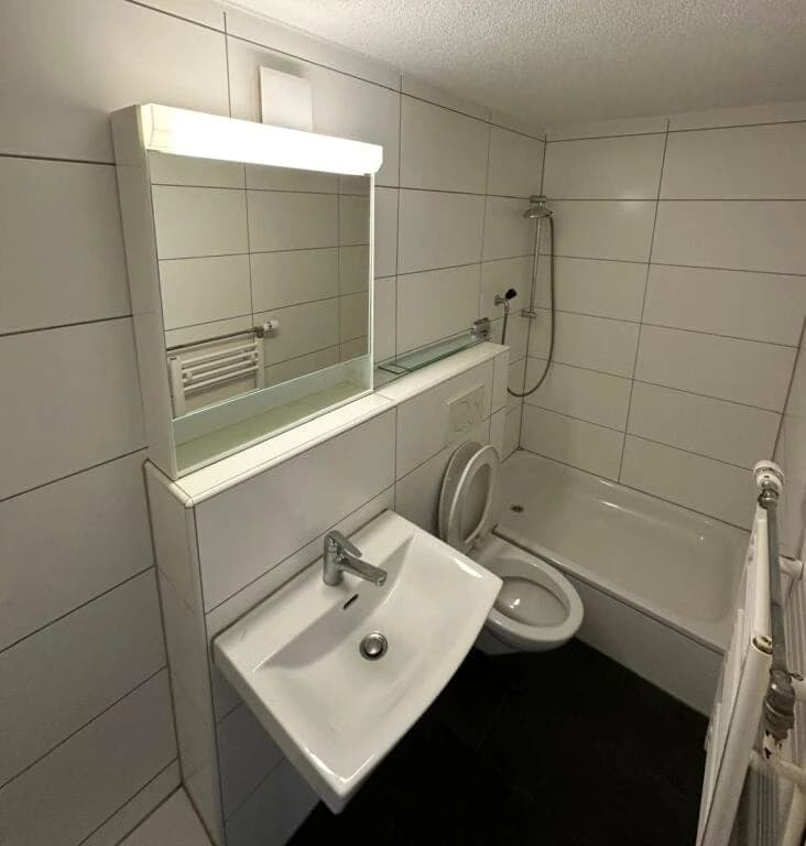 Attraktive Kapitalanlage mit 10 Wohnungen & Gastronomiefläche