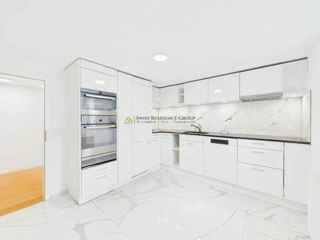 Charmante Doppelhaushälfte zur Miete in Küsnacht am Zürichsee