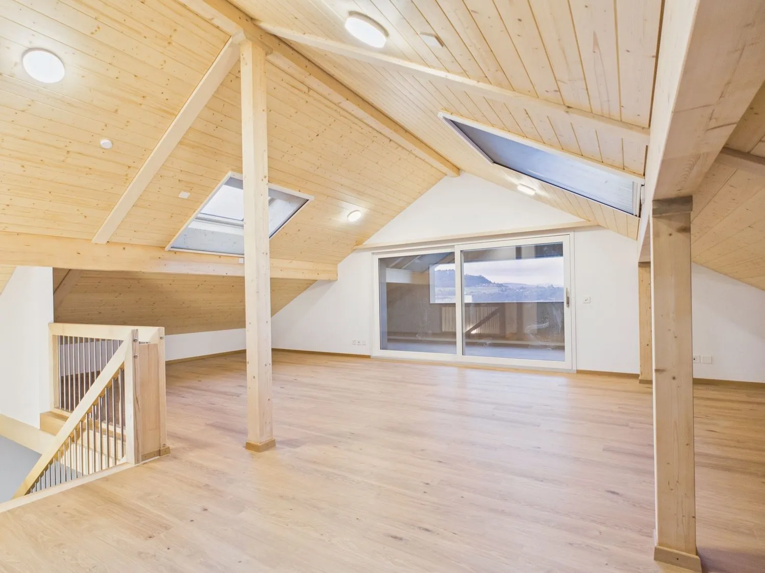 Neue 6-Zimmer Wohnung in Thurnen