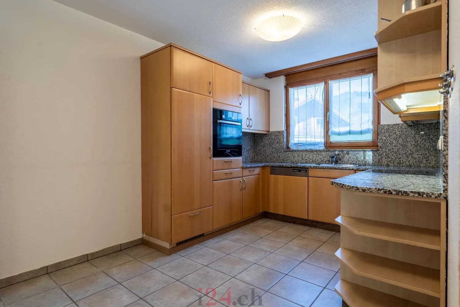 6.5 Zi-Doppeleinfamilienhaus mit Einliegerwohnung