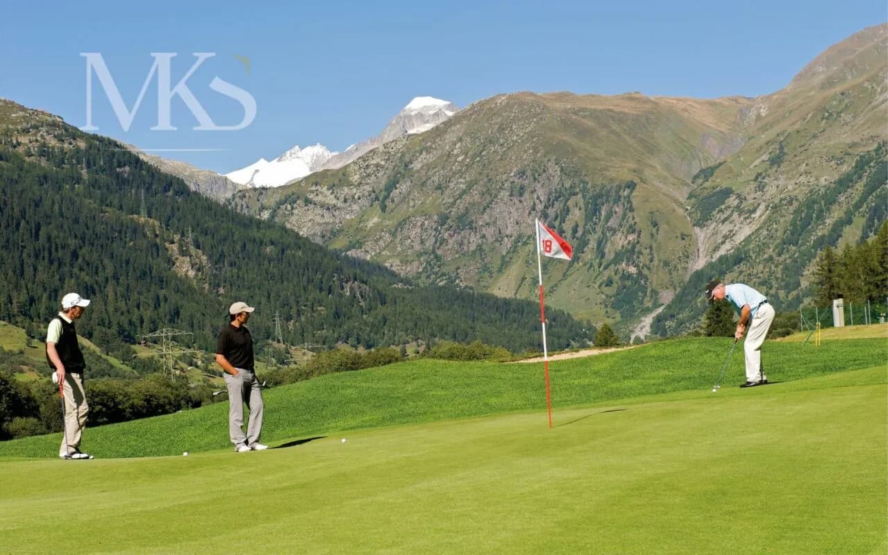 Wohnen mit Weitblick - grosszügige und gemütliche 4.5-Zimmer-Attikawohnung