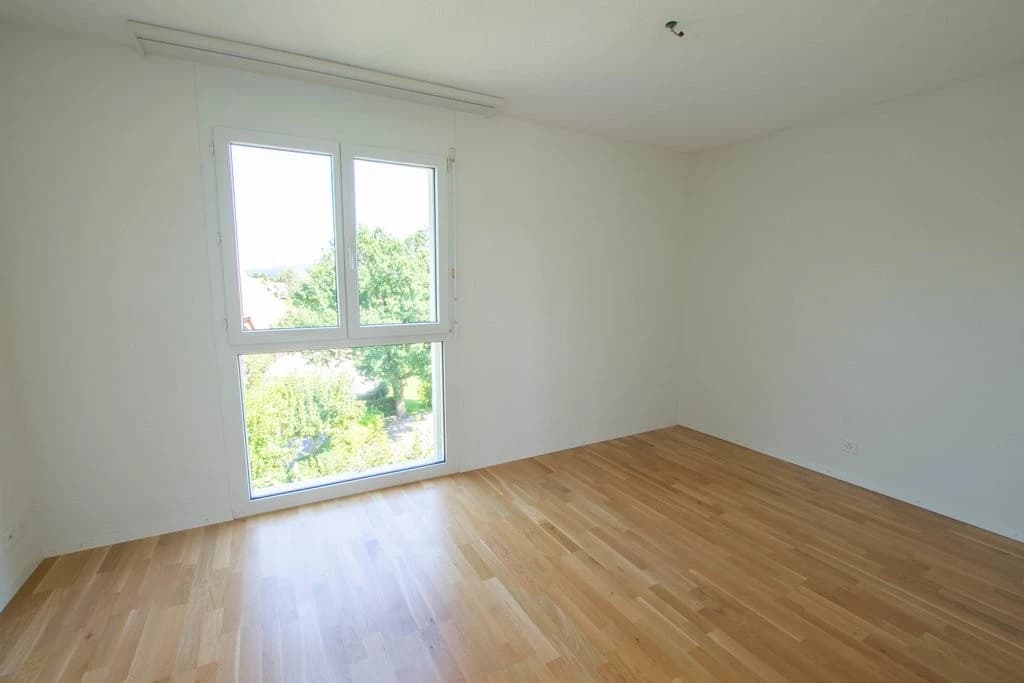 Attikawohnung mit grosser Terrasse an ruhiger Lage zu vermieten