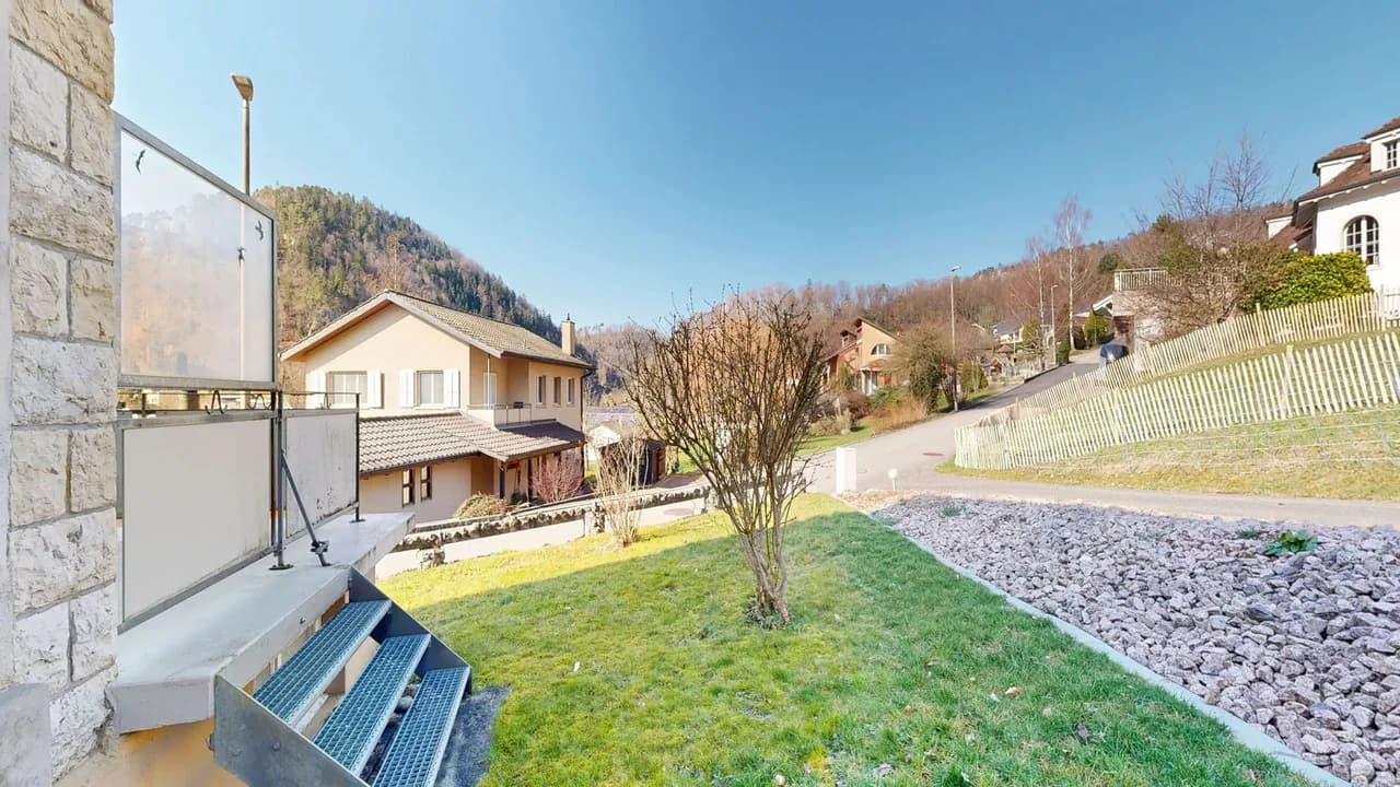 Idyllisches 6-Zimmer-Einfamilienhaus mit Garage und Aussenparkplatz