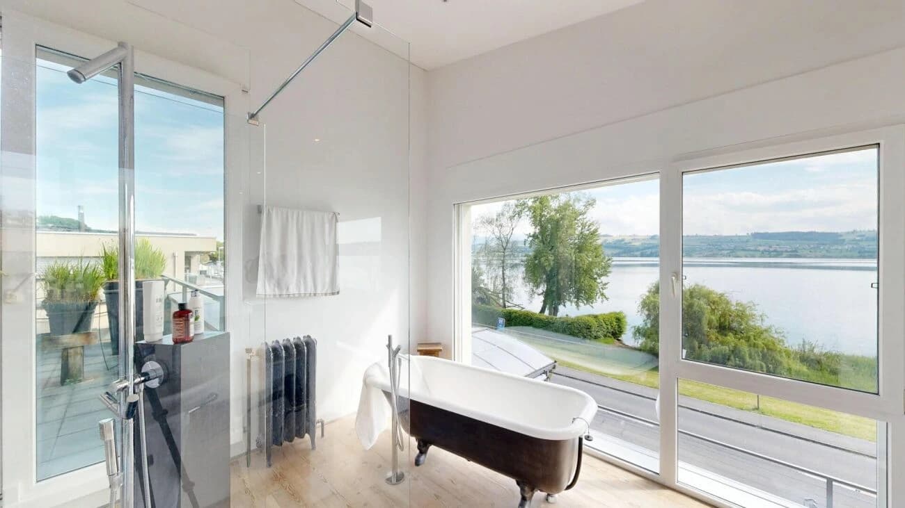 Wohn- und Geschäftshaus: Charmantes Zuhause mit Panoramablick über den Sempachersee