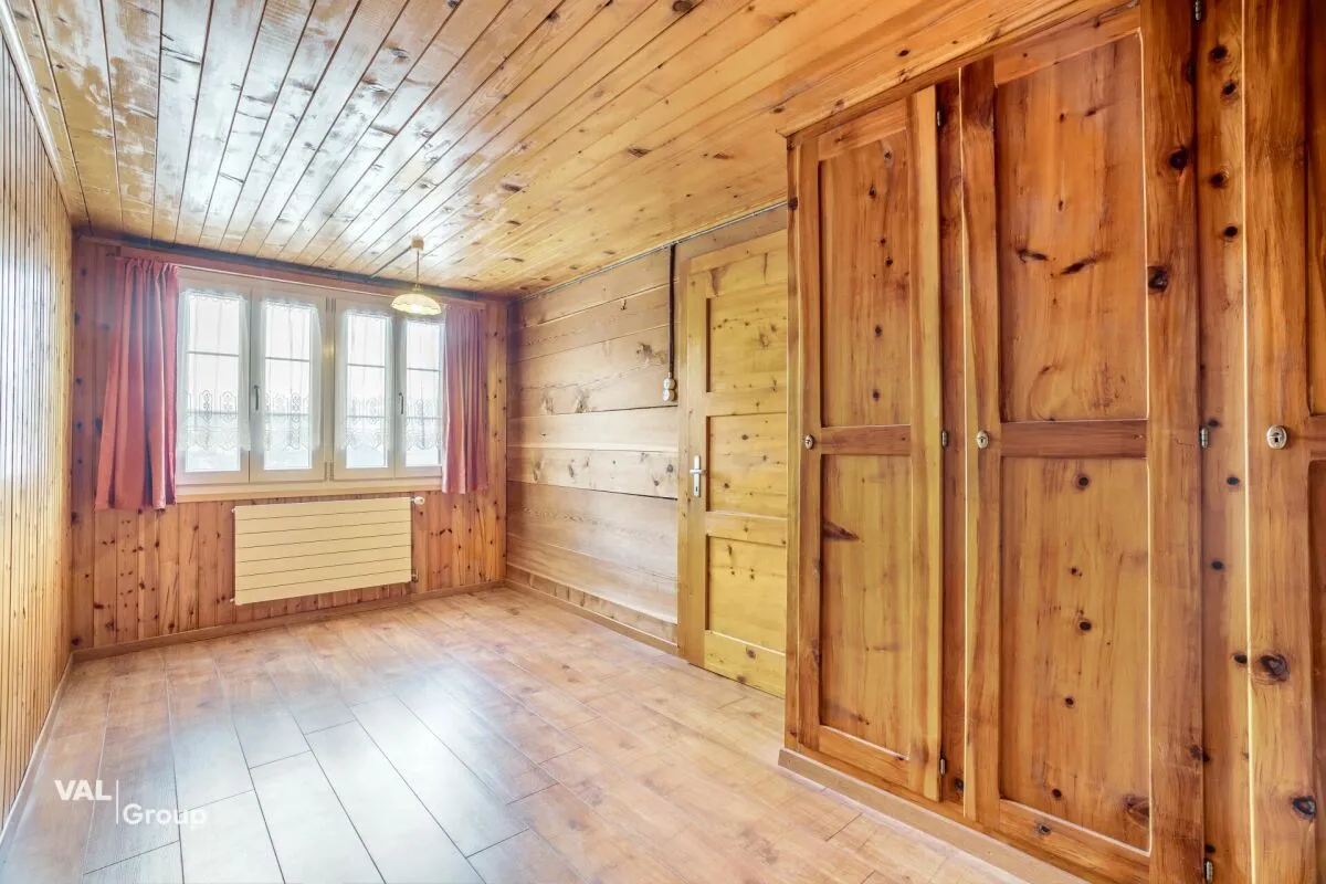 Renovierte Wohnung im Dorfkern mit attraktivem Zusatzraum im Dachgeschoss