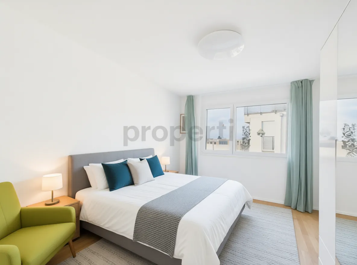 WEITBLICK MIT MODERNEM AUSBAU