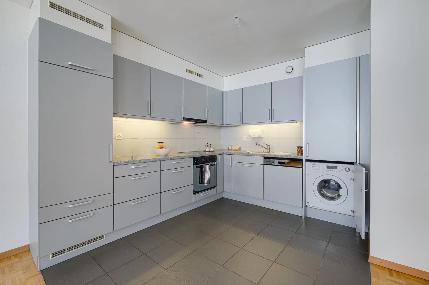 FAMILIEN WILLKOMMEN! Zentral und dennoch ruhig wohnen