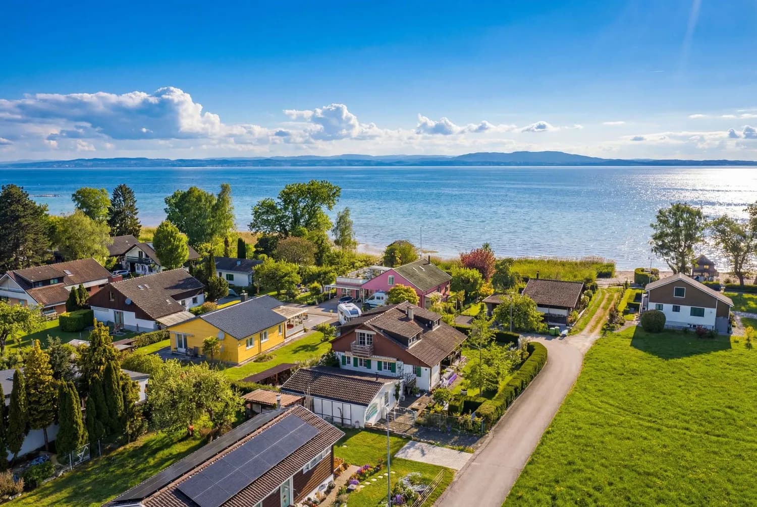 EINFAMILIENHAUS IM BAURECHT (2. SEEREIHE)