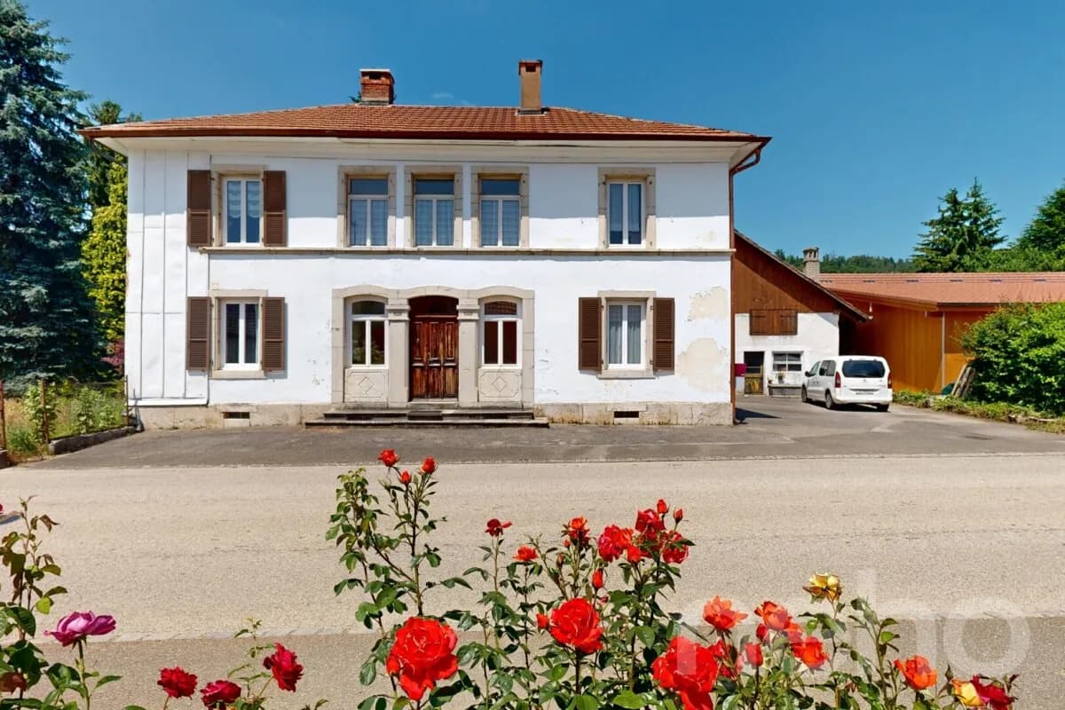 Maison familiale avec jardin ? Cadre paisible à découvrir