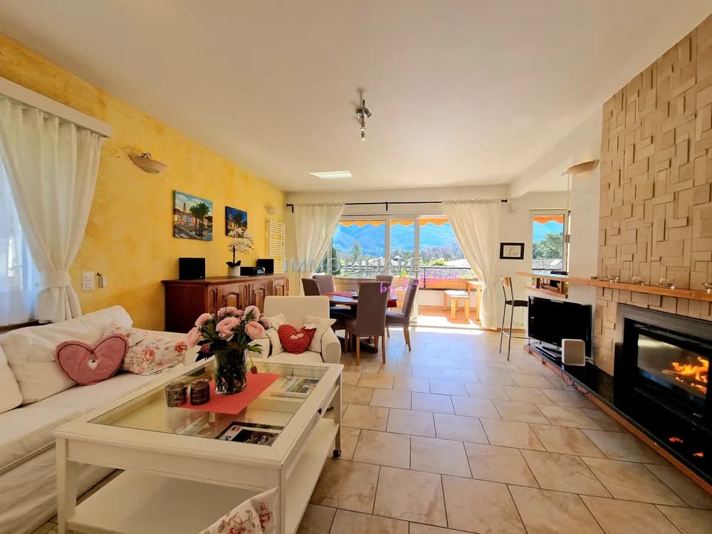 Ferienwohnung Attica mit Weitblick, ganzjährig sonnig, nah zur Maggia