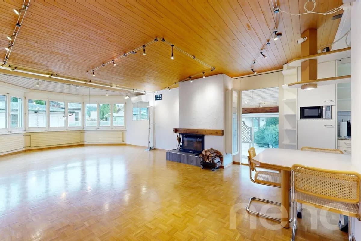 Charmantes 4.5 Zimmer Einfamilienhaus mit grossem Garten inkl. Teich