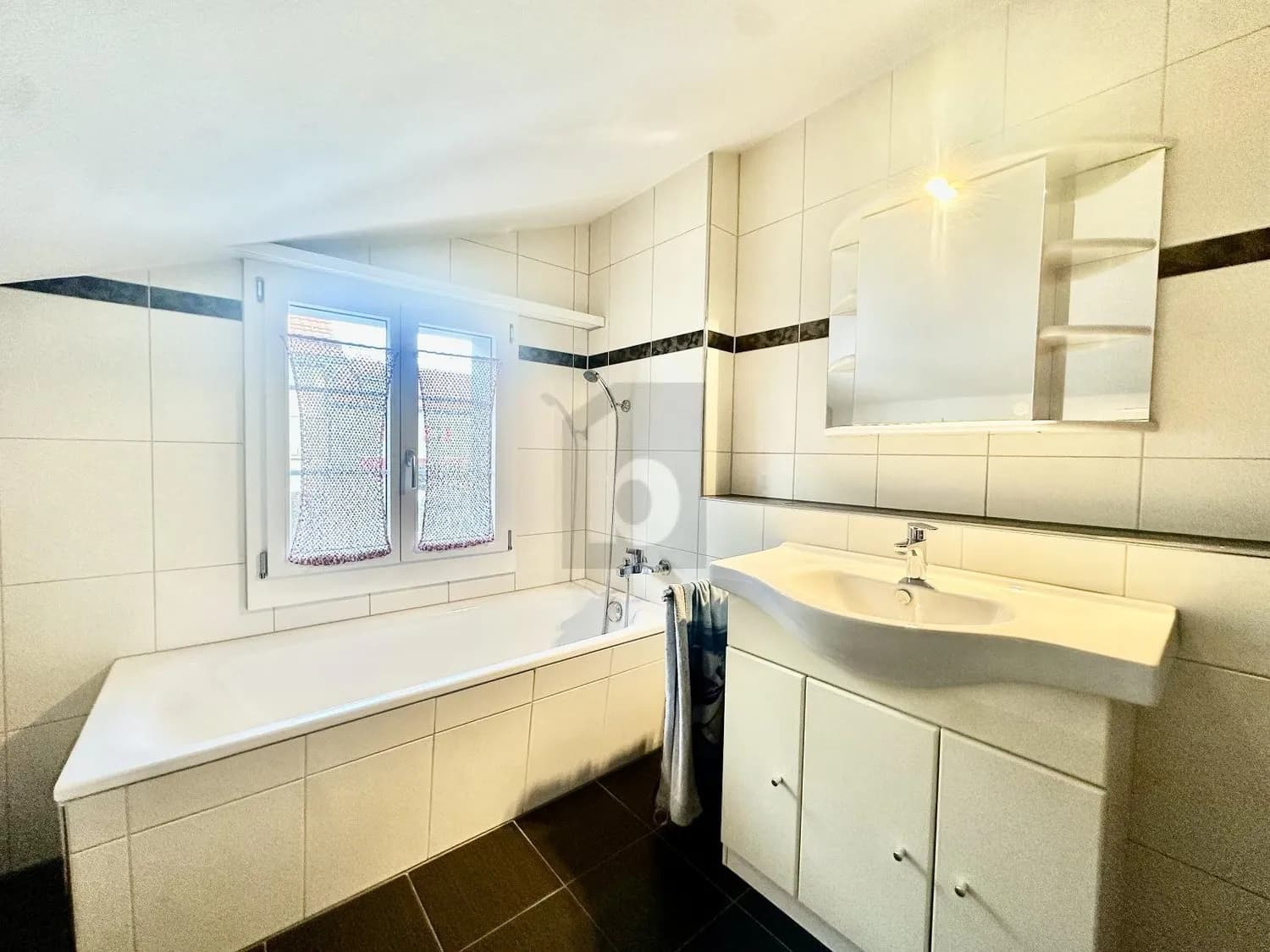 RUHIG AN ZENTRALER LAGE