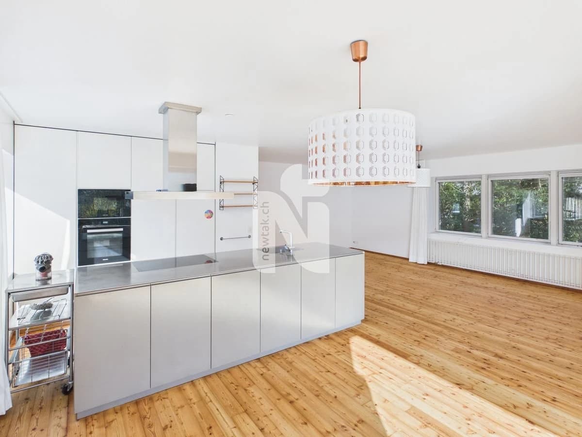 Ruhig, familienfreundlich, modern mit Garten und einzigartigem Design