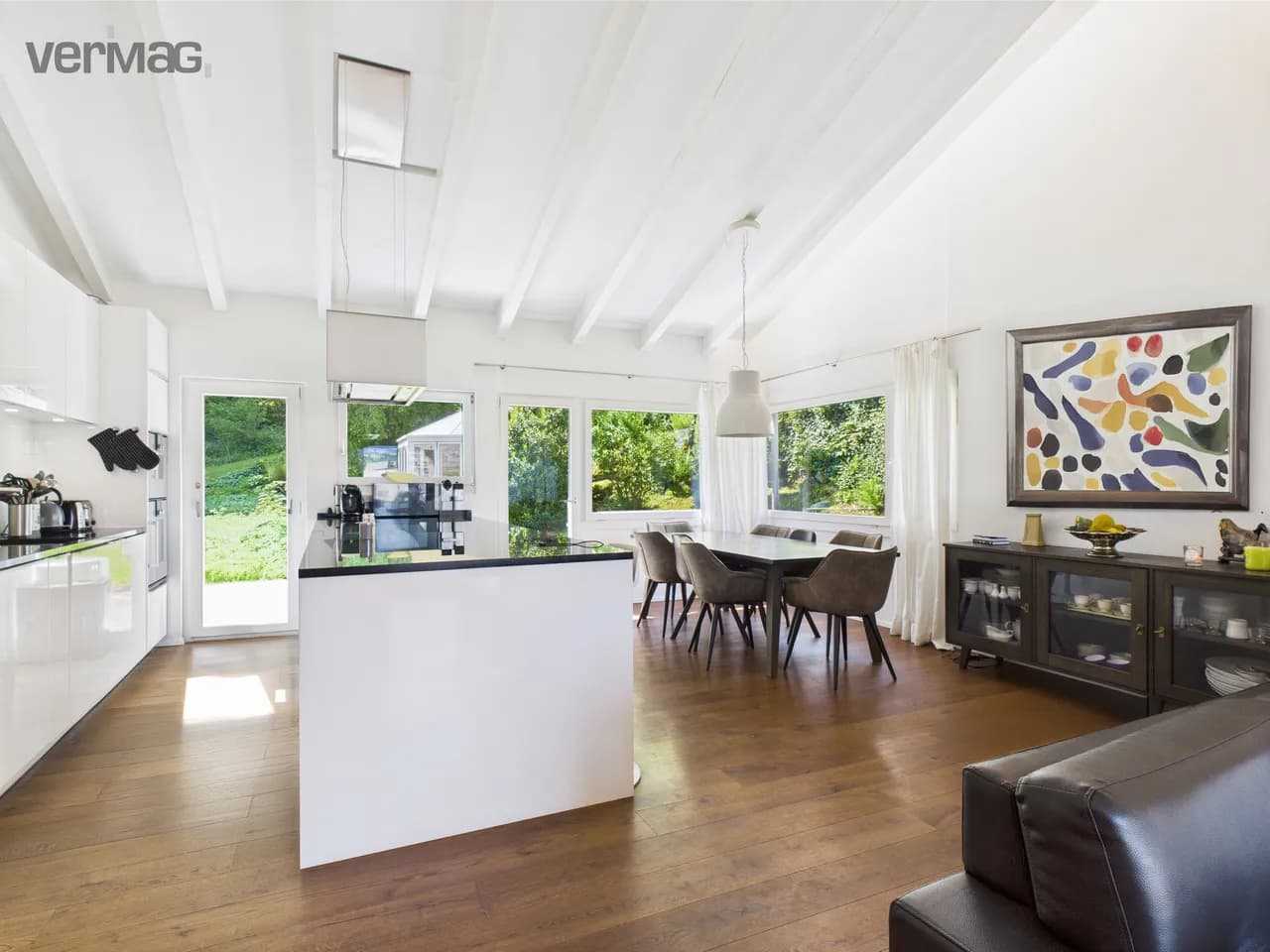 Ein Zuhause mit Raum und Garten - 7.5-Zimmer-Einfamilienhaus