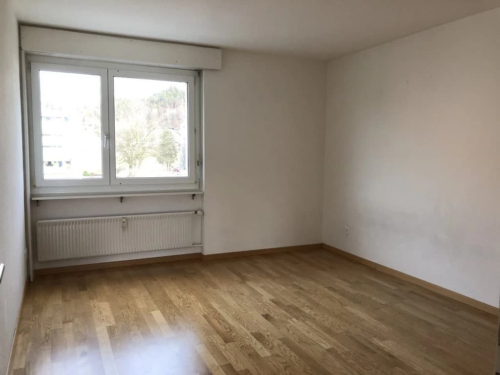 Moderne 3.5-Zimmerwohnung mit Balkon