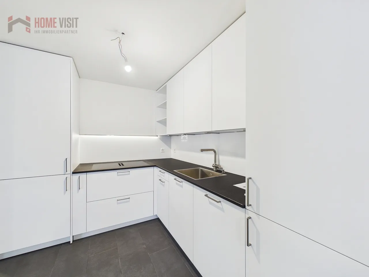 Erstbezug nach Kernsanierung - stilvoll wohnen in Zunzgen