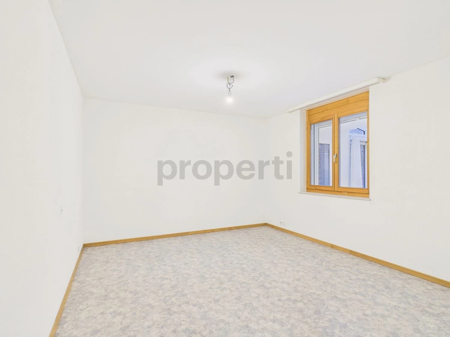 Moderne 3.5-Zimmer Terrassenwohnung in Bubendorf - Ihr Rückzugsort mit Stil und Alltagstauglichkeit