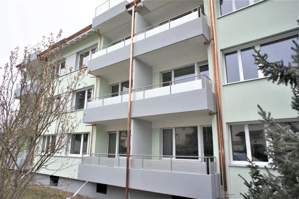 Top moderne Wohnung mit Balkon an idealer Lage!