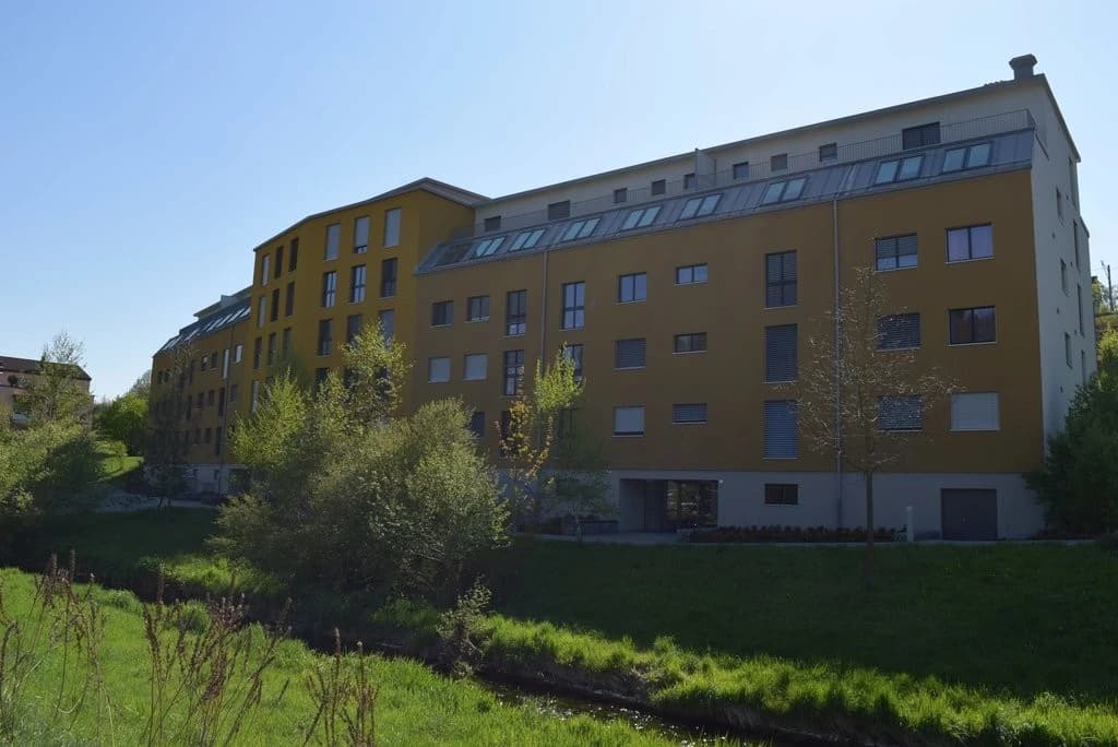 Sonnige Wohnung in gepflegter Liegenschaft mit viel Charme