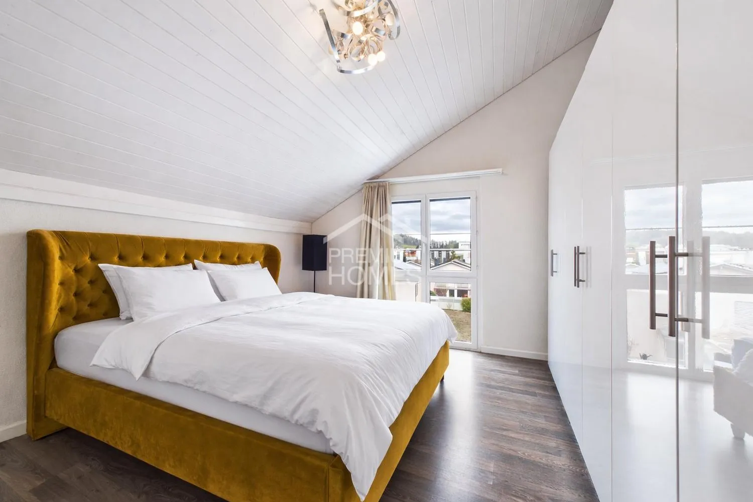 Exklusives Familienparadies