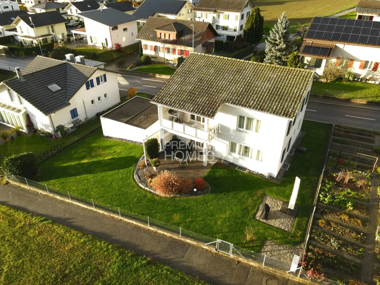 Dieses Traumhaus garantiert Ihnen freie Sicht ins Grüne