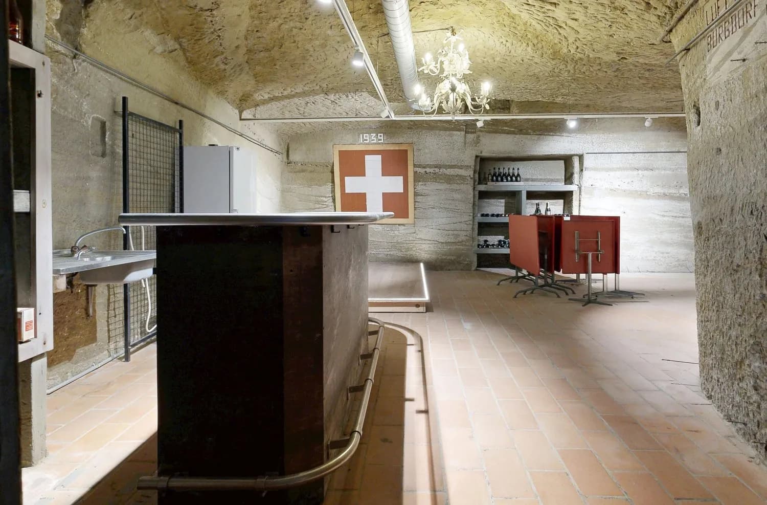 Ä ehrwürdigi Autstadt-Liegeschaft mit huufe Potenzial und ere ärdeschöne Gartealag