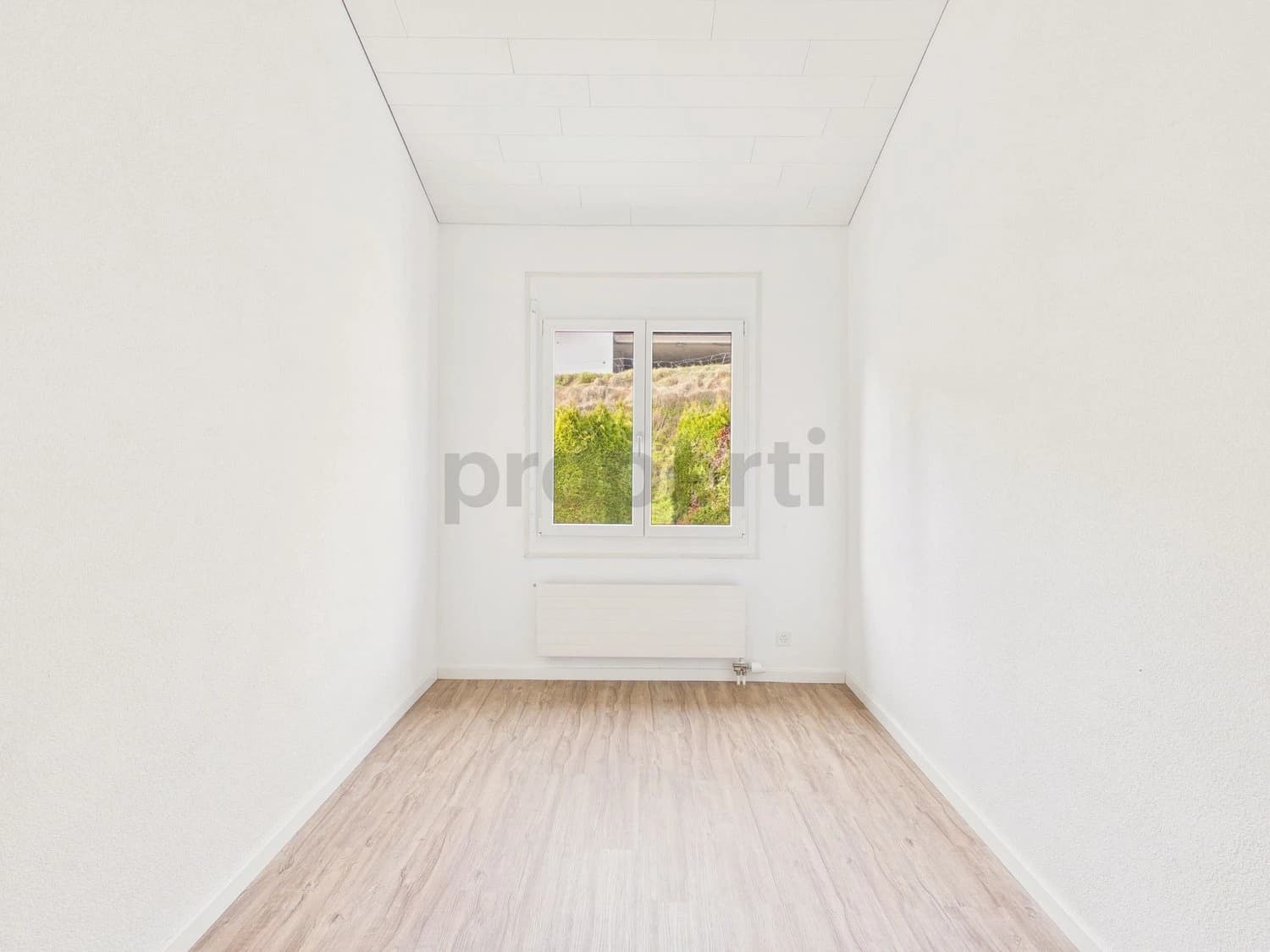 Grosszügiges 5.5-Zimmer Reihenhaus in ruhiger Hanglage