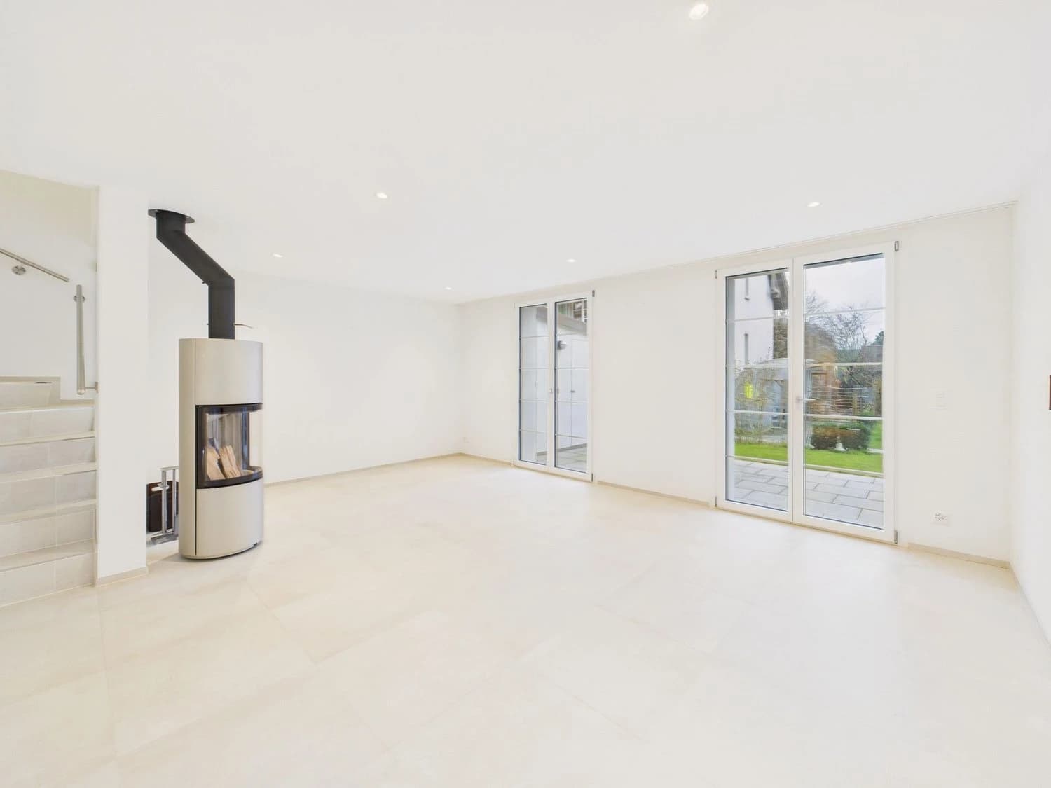 Modernes 5.5-Zimmer Reihenhaus mit praktischem Grundriss, Dorf